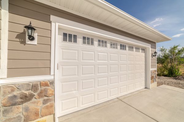 Cost of Garage Siding Repair in Monroe Township
